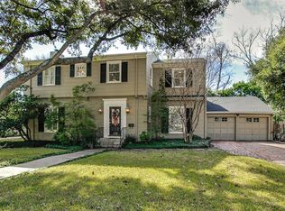 132 E Oakview Pl, Alamo Heights, TX 78209