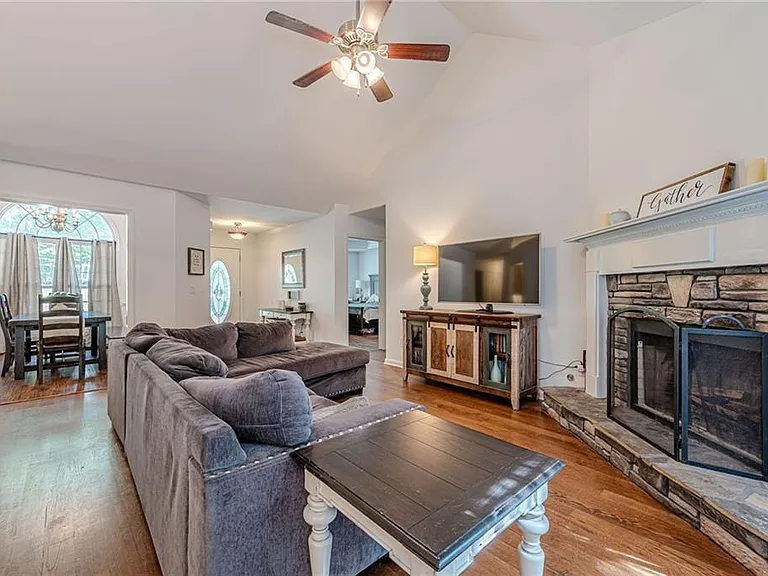 262 Morse Elm Loop — Photo 12