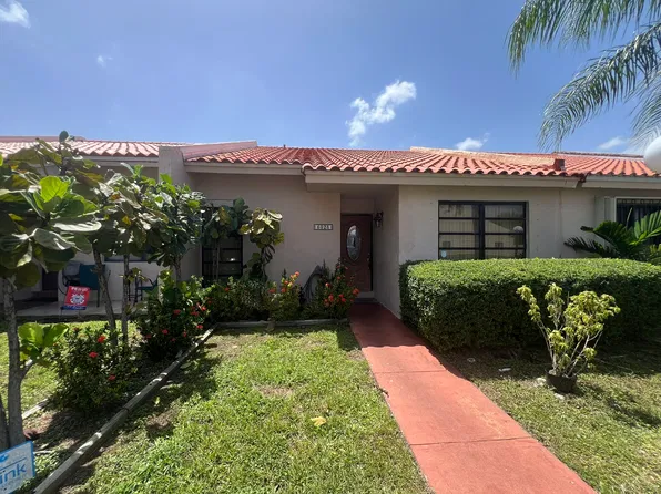 6028 SW 147th Pl, Miami, FL 33193
