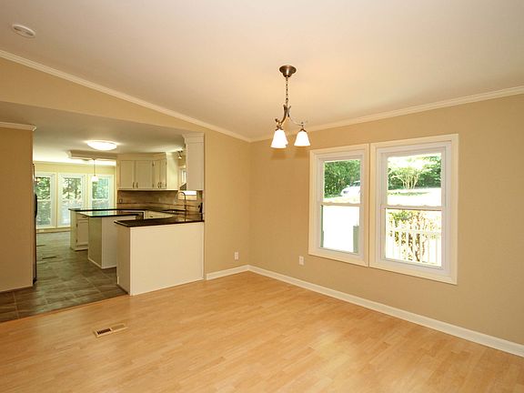 2nd image of 7464 Forest Oak Dr