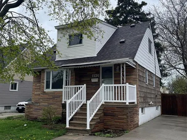 1534 Norman Rd, Windsor, ON N8Y 4N4