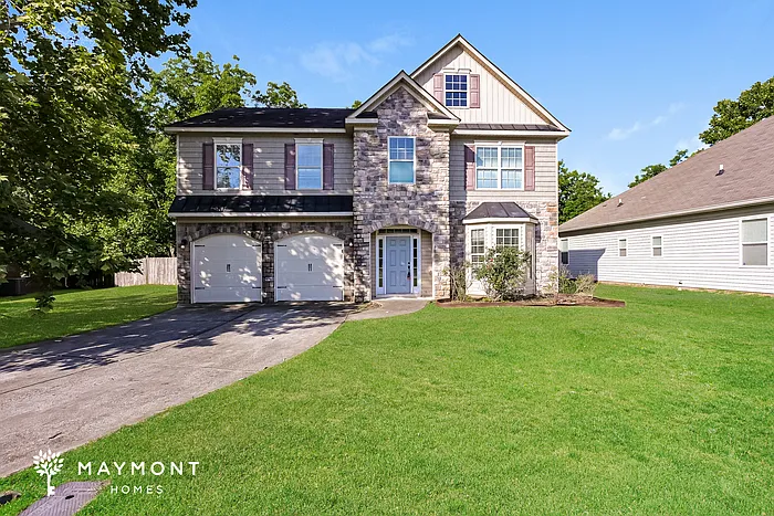 209 McEwen Ct — Photo 1