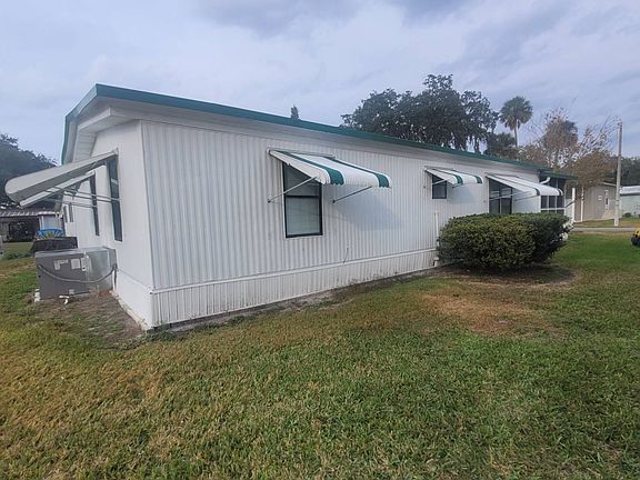4th image of 1620 Wonderland Way