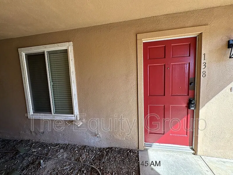2 bed, 2.0 bath, 1056 sqft, $1,450 — Photo 2
