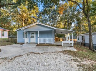 15 Hill Ln, Coldspring, TX 77331