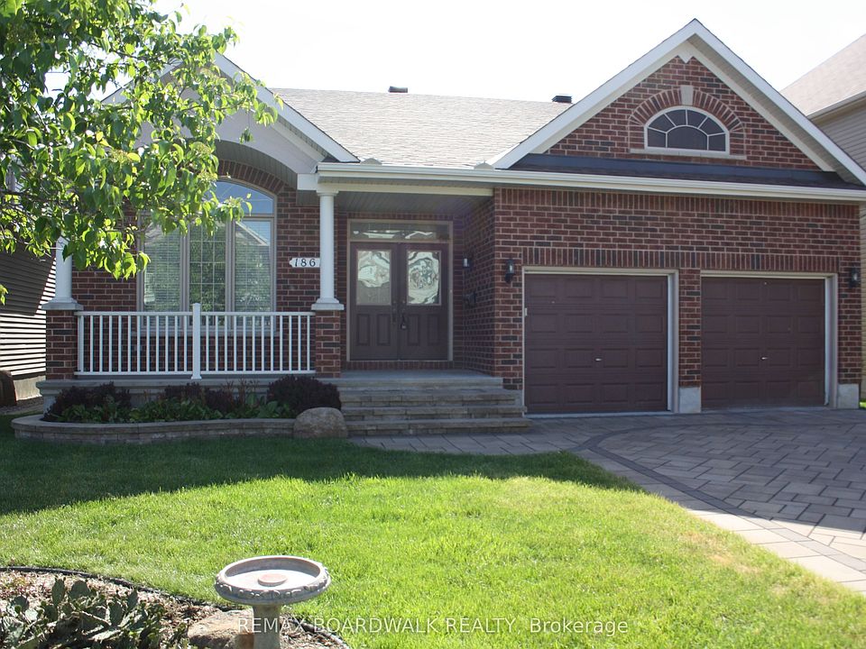 1st image of 1861 Mickelberry Cres