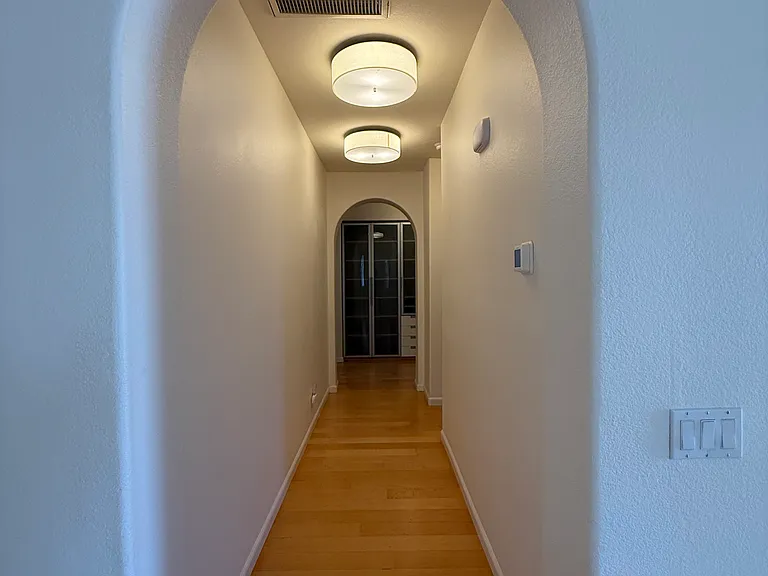 556 Rocking Horse Dr — Photo 11