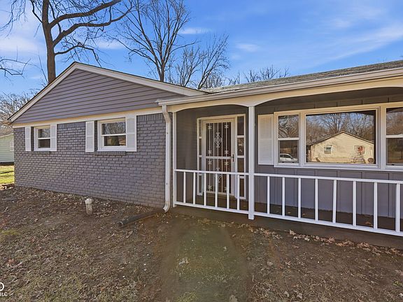 4th image of 1547 W 75th Pl