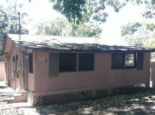 714 Pine St, Fort Myers, FL 33916