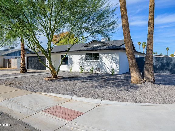 5th image of 2084 E ELLIS Drive