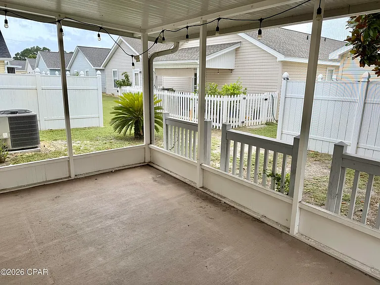 11710 Seashore Ln — Photo 21