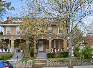 2944 Bellevue Ter NW, Washington, DC 20016