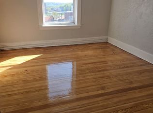 5-834 N Main St, Waterbury, CT 06708