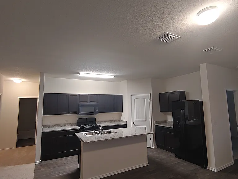 3605 Chappie Ln — Photo 9