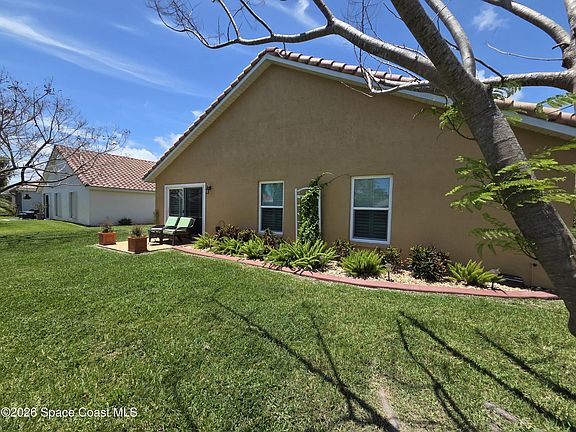 3rd image of 361 Carmel Dr