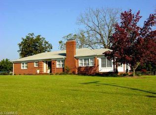 10781 W Us Highway 158, Reidsville, NC 27320