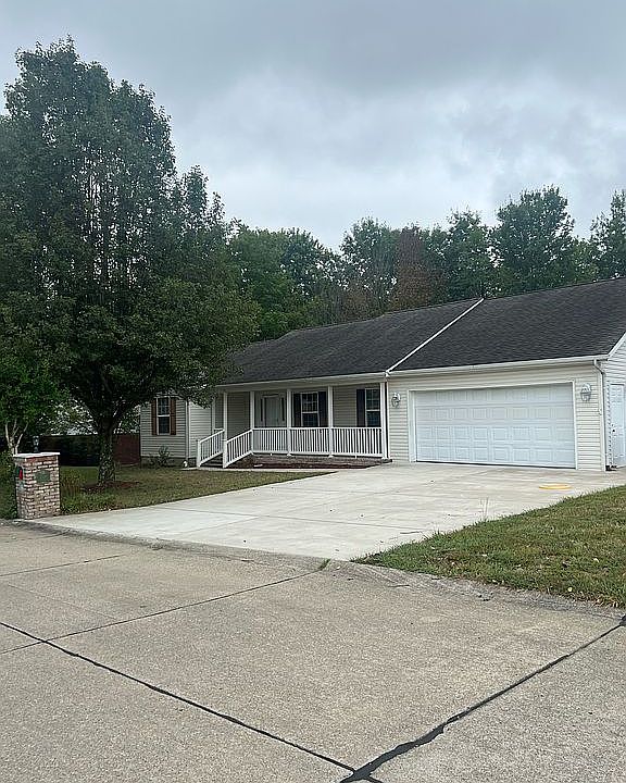 1st image of 208 Woodline Dr