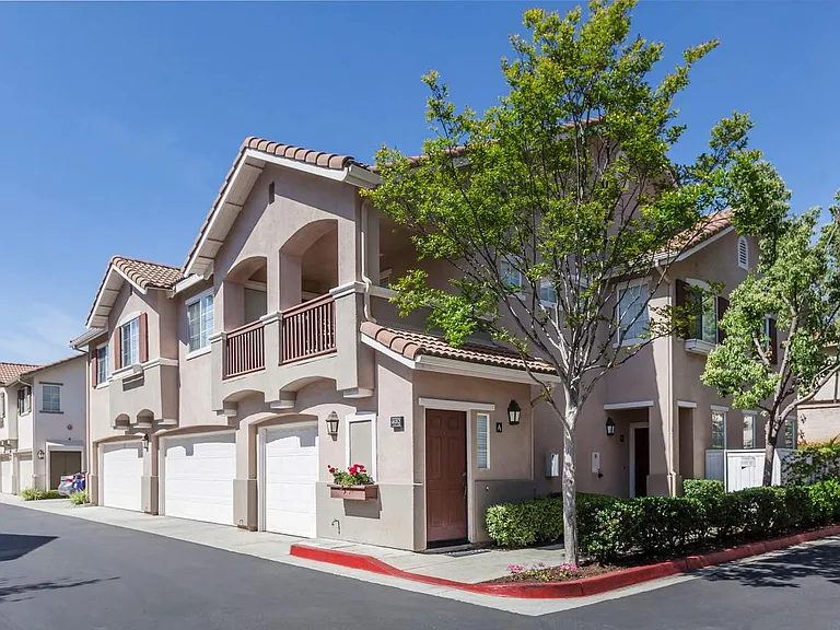 Villas Antonio Apartment Homes — Photo 70