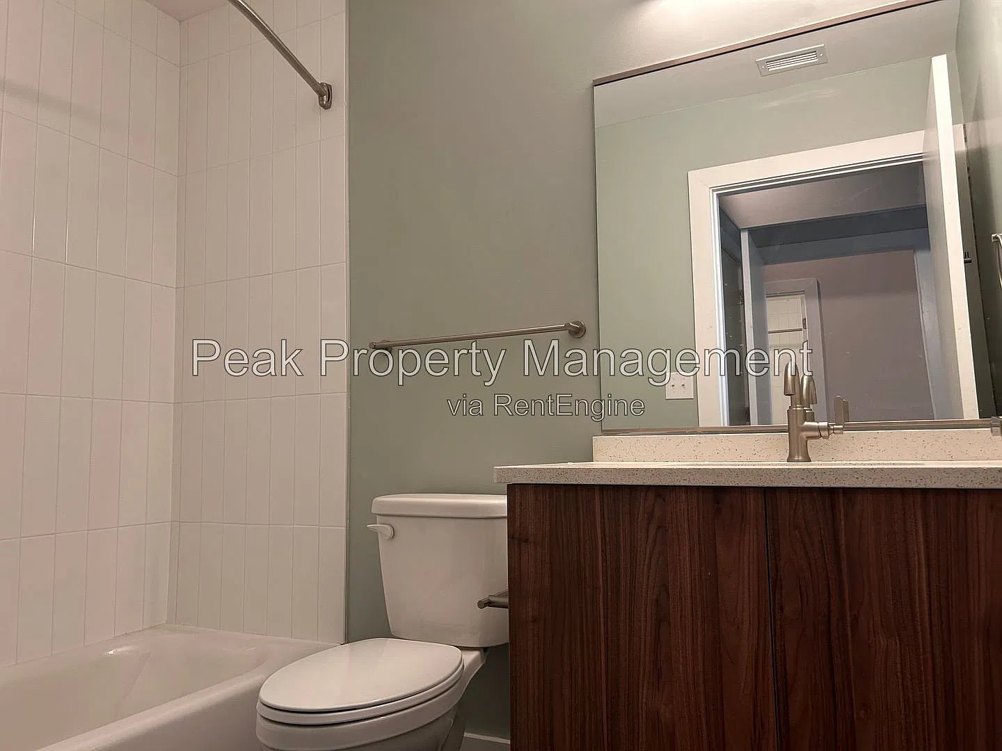 2 bed, 2.0 bath, 994 sqft, $2,075 — Photo 4