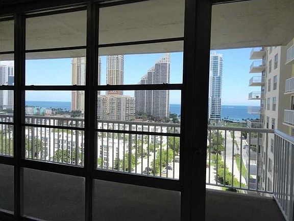 3rd image of 231 174th St APT 1617