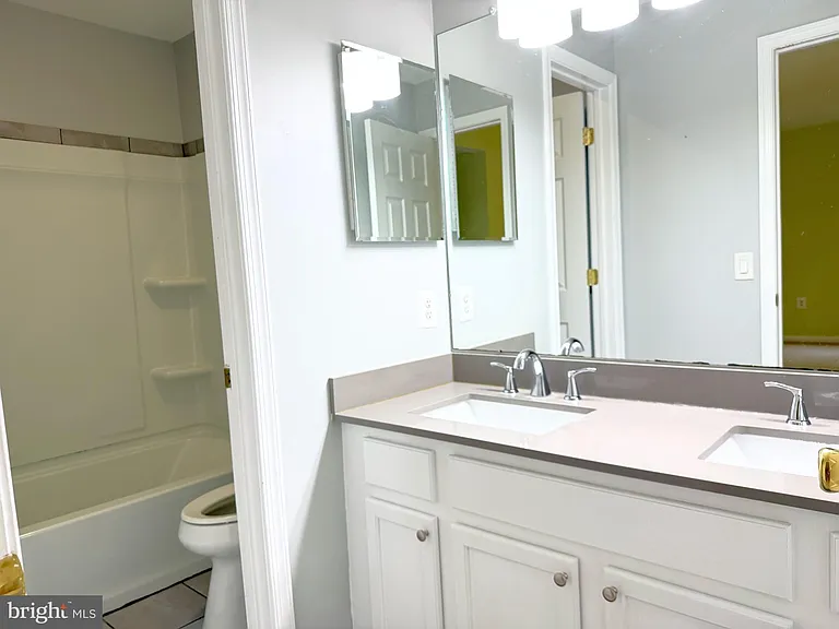 17 Miller Cir — Photo 25