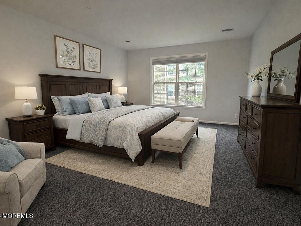 1st image of 554 Saint Andrews Pl