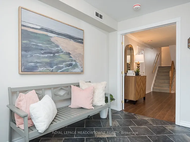 830 Merritt Dr #MAIN — Photo 5
