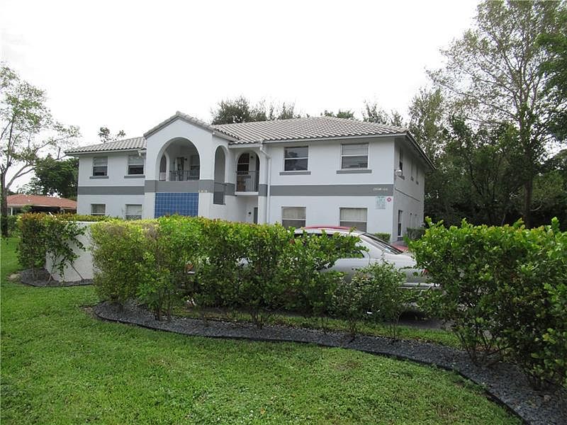 1st image of 4057 NW 114th Ave