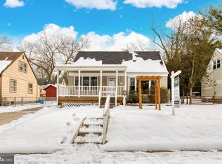 825 Cliffedge Rd, Baltimore, MD 21208