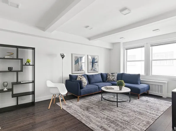 321 E 43rd St APT 604, Manhattan, NY 10017