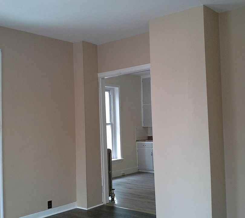 1st image of 364 E Main St APT 1
