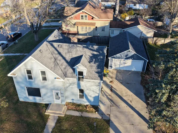 203 Trott Ave SE, Willmar, MN 56201