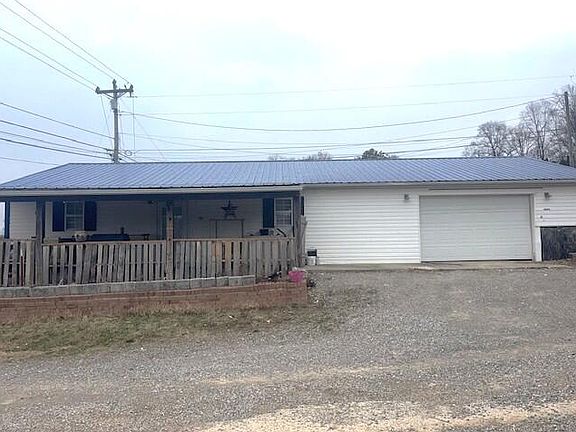 2nd image of 20 Roberts Rd