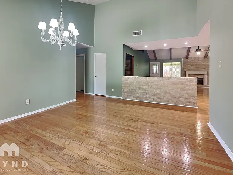 21702 Park York Dr — Photo 5