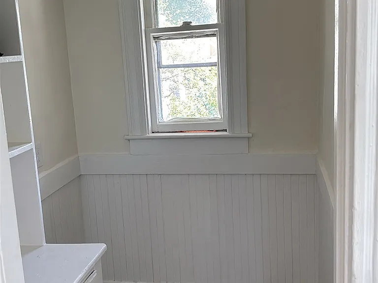 76 Conwell Ave — Photo 9
