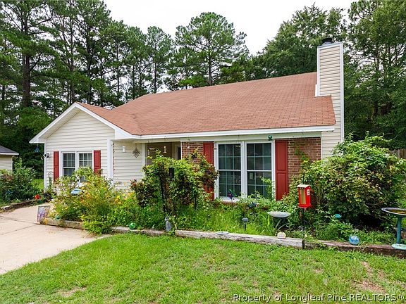 2nd image of 1621 Veanna Dr