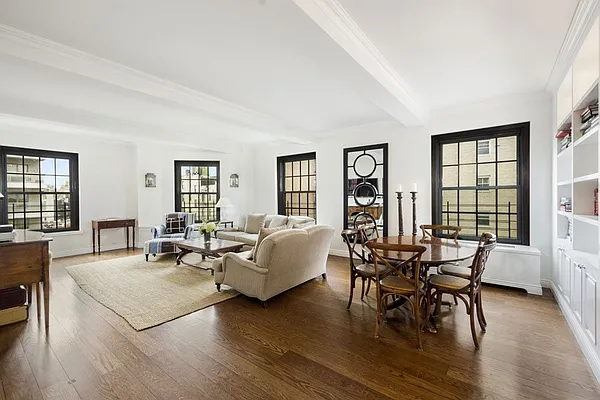 Sold by Ann Weintraub, Ltd. | media 10