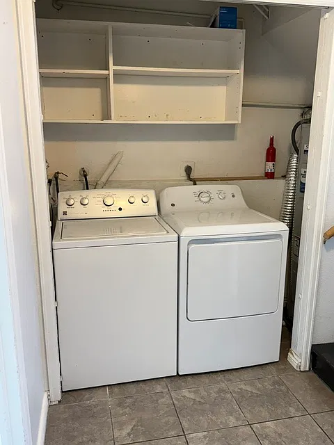 4 bed, 1248 sqft, $2,900 — Photo 4