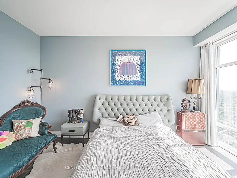 2191 Yonge St #5104 — Photo 45