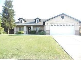 10807 Royal Ascot Ave, Bakersfield, CA