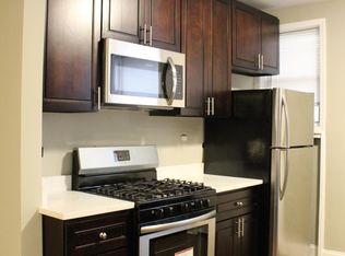 3259 W Olive Ave APT 2W, Chicago, IL 60659
