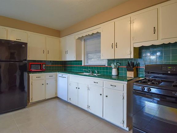 Ready for all your cooking and entertainment needs.