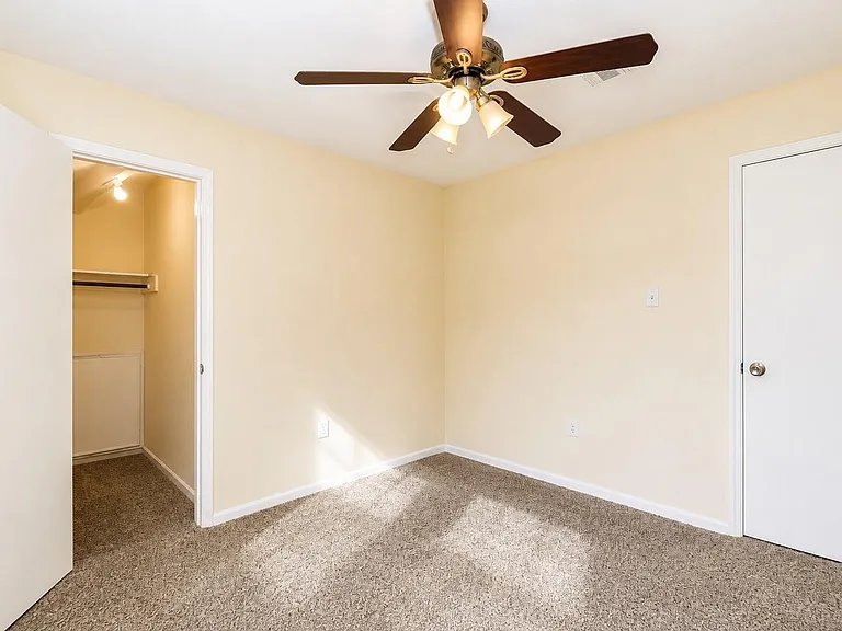 2110 Whiteback Dr — Photo 21