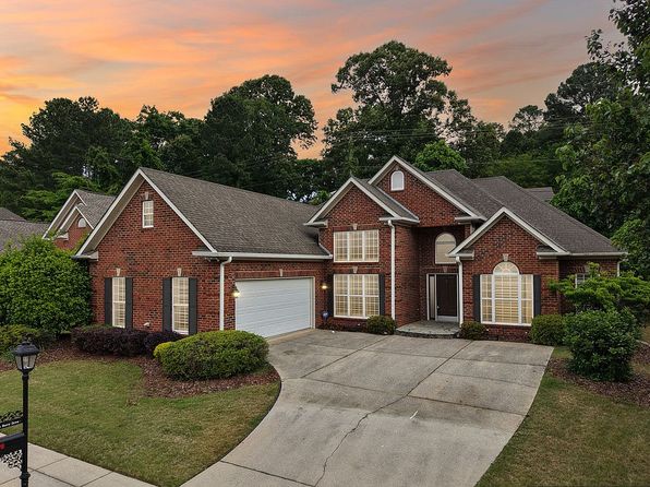 148 Thorn Berry Dr
