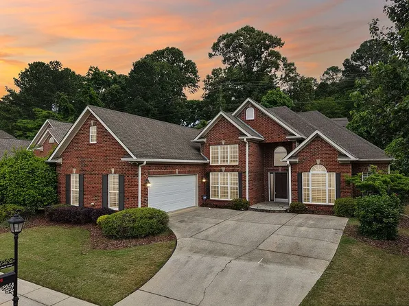 148 Thorn Berry Dr, Birmingham, AL 35242
