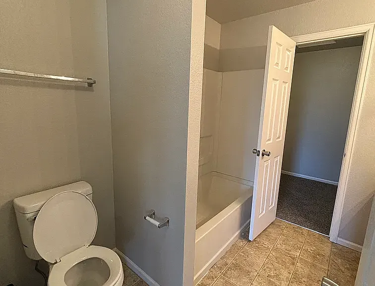 1713 Reilly Grv — Photo 8