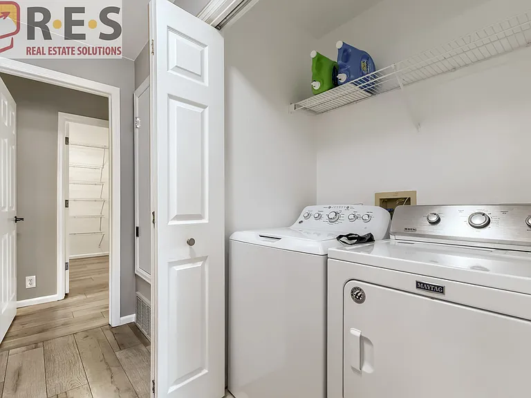 8500 E Jefferson Ave #10J — Photo 16