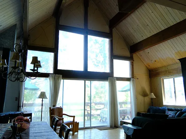 65300 Lake View Dr, Hume, CA 93628