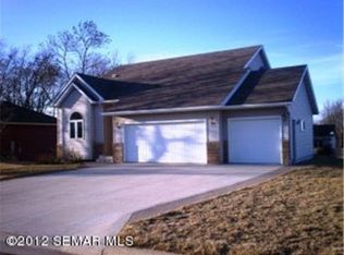 533 Oakland Path, Medford, MN 55049