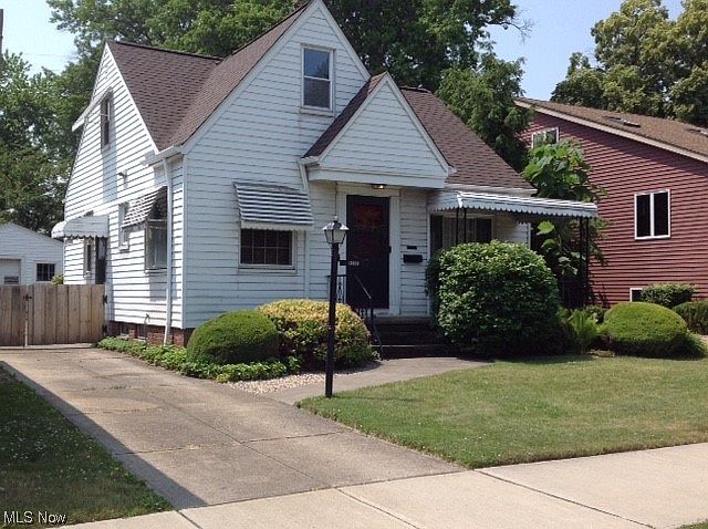 1st image of 13809 Lakewood Heights Blvd